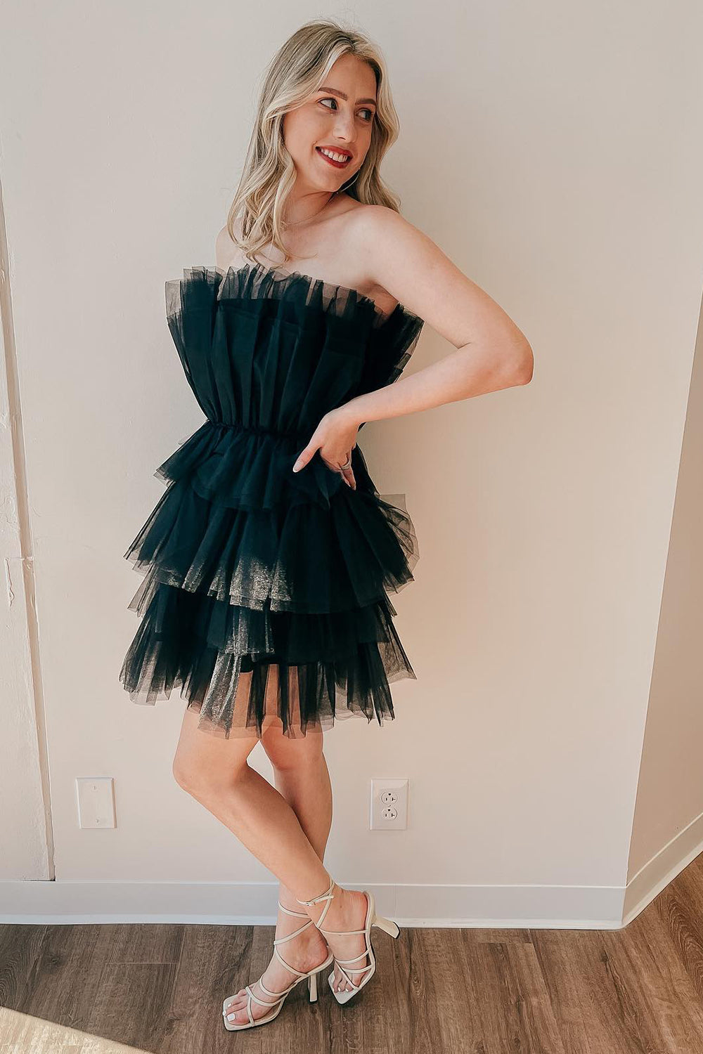 Misshow Pink Strapless A-Line Tiered Tulle Short Homecoming Dress/Mini Dress