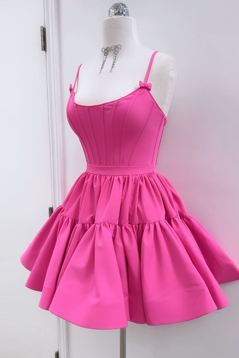 Misshow Red A Line Spaghetti Straps Short Satin Homecoming Dress/Mini Dress