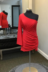 Misshow Red One Shoulder Long Sleeves Tight Short Homecoming Dress/Mini Dress