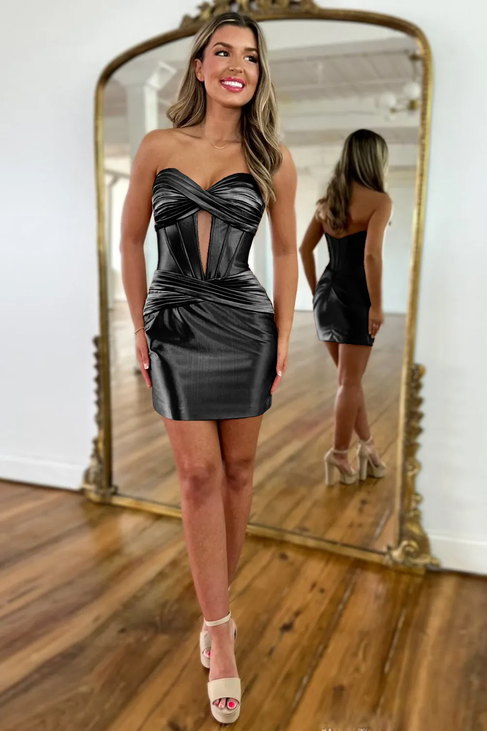 Misshow Simple Golden Corset Strapless Tight Short Homecoming Dress/Mini Dress