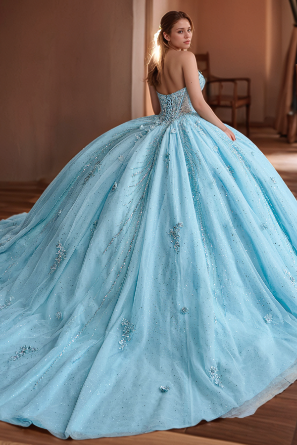 Misshow Sky Blue Tulle Quinceanera Dress Strapless Ball Gown with Floral Appliques & Train for Sweet 16 & Formal Evenings