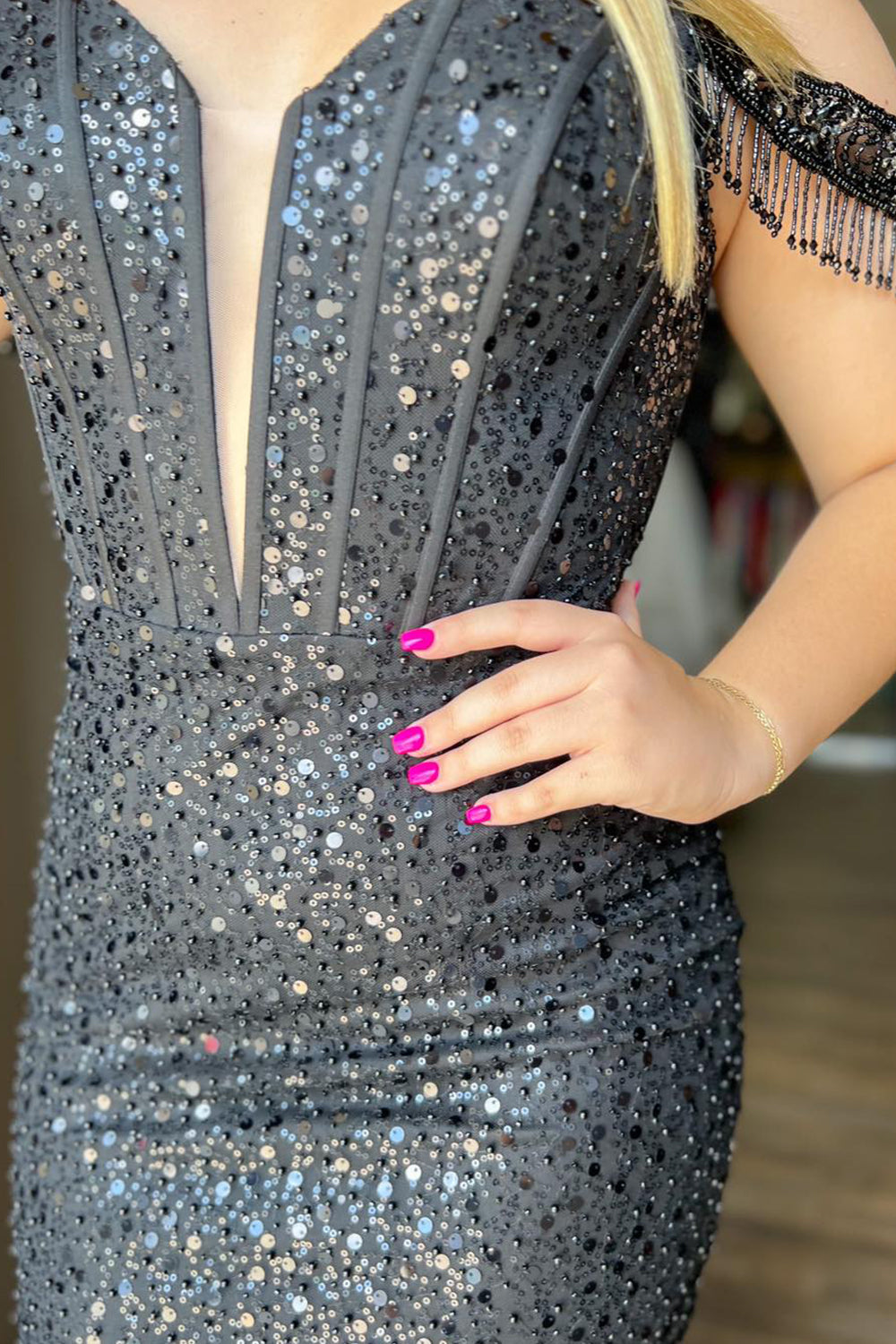 Misshow Sparkly Black Beaded Corset Sequins Fringed Tight Homecoming Dress/Mini Dress