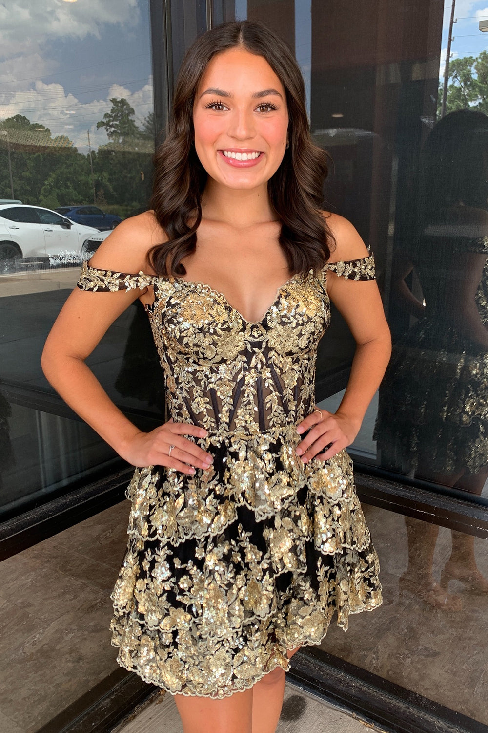 Misshow Sparkly Black Corset Tiered Lace A-Line Short Homecoming Dress/Mini Dress