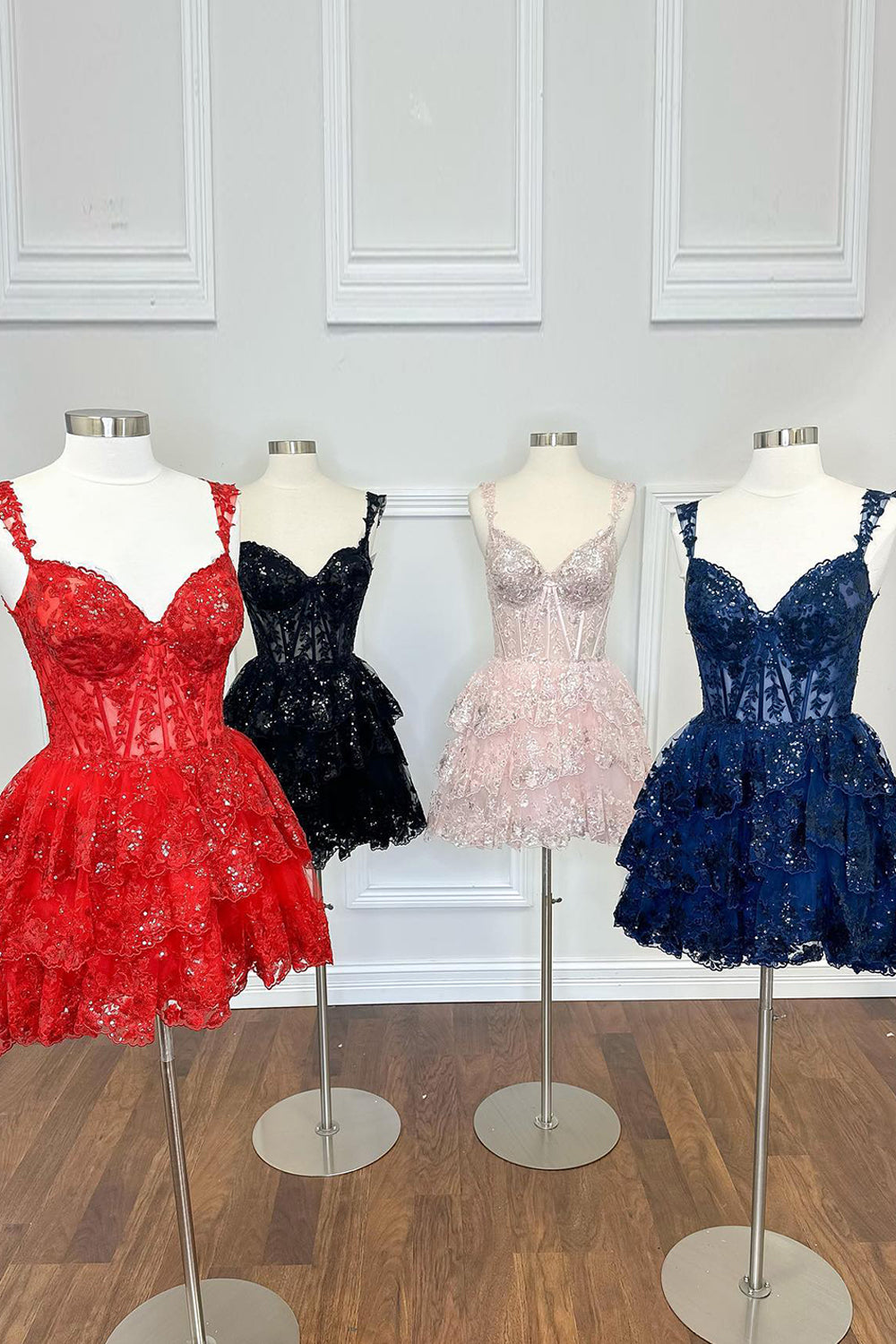Misshow Sparkly Black Corset Tiered Lace A-Line Short Homecoming Dress/Mini Dress