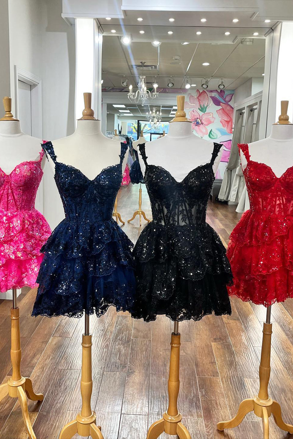 Misshow Sparkly Black Corset Tiered Lace A-Line Short Homecoming Dress/Mini Dress