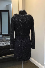 Misshow Sparkly Black Long Sleeves Sequins Tight Beaded Short Homecoming Dress/Mini Dress with Feathers
