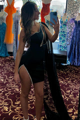 Misshow Sparkly Black One Shoulder Short Homecoming Dress/Mini Dress With Slit