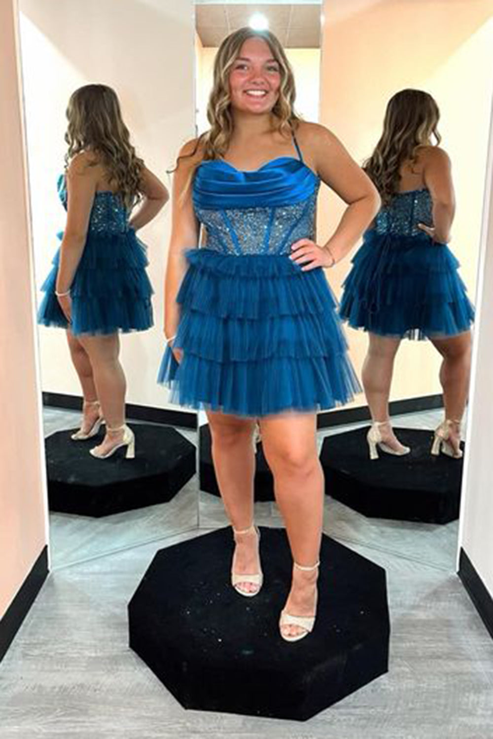 Misshow Sparkly Black Spaghetti Straps Corset Short Homecoming Dress/Mini Dress