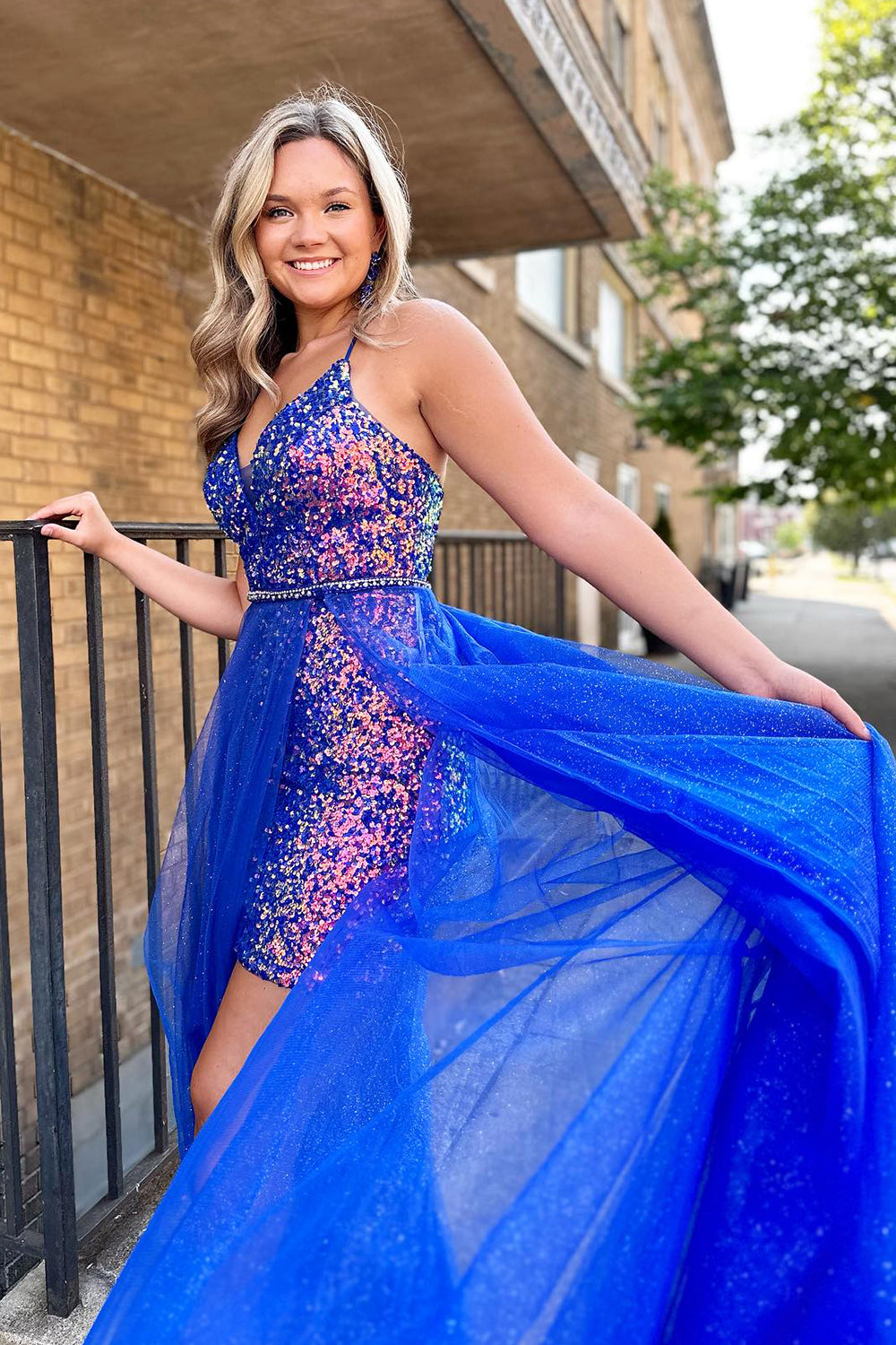 Misshow Sparkly Blue Detachable Train Sequins Tight Short Homecoming Dress/Mini Dress