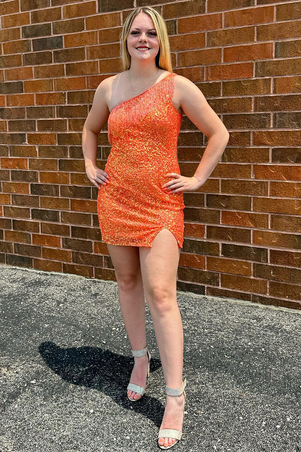 Misshow Sparkly Blue Fringed One Shoulder Tight Sequins Short Homecoming Dress/Mini Dress