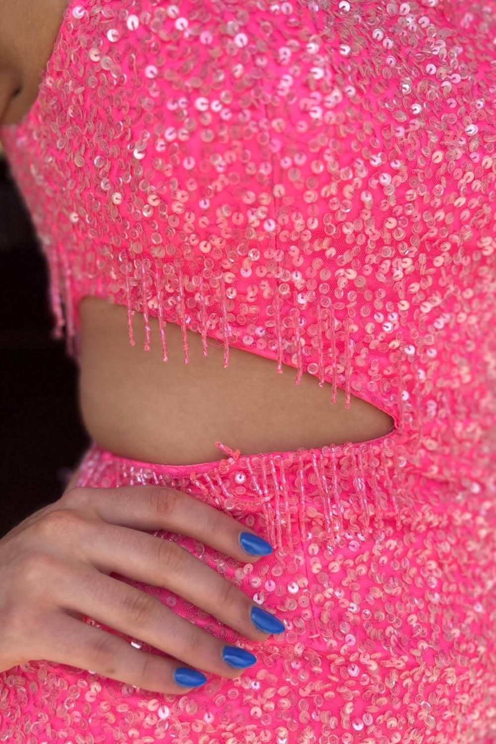 Misshow Sparkly Champagne Sequined Cut Out Tight Short Homecoming Dress/Mini Dress with Fringes