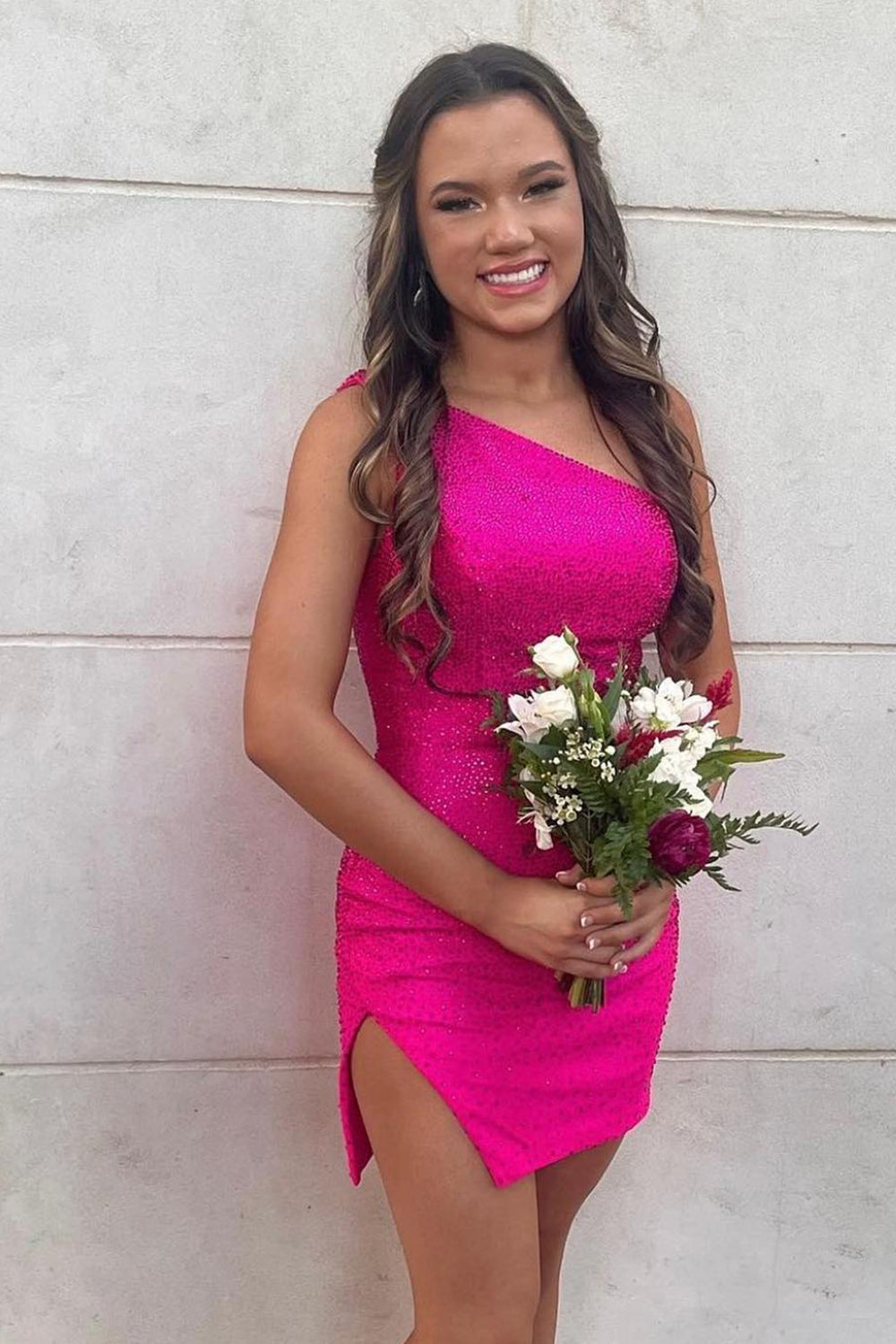 Misshow Sparkly Dark Green Sequins One Shoulder Tight Homecoming Dress/Mini Dress with Slit