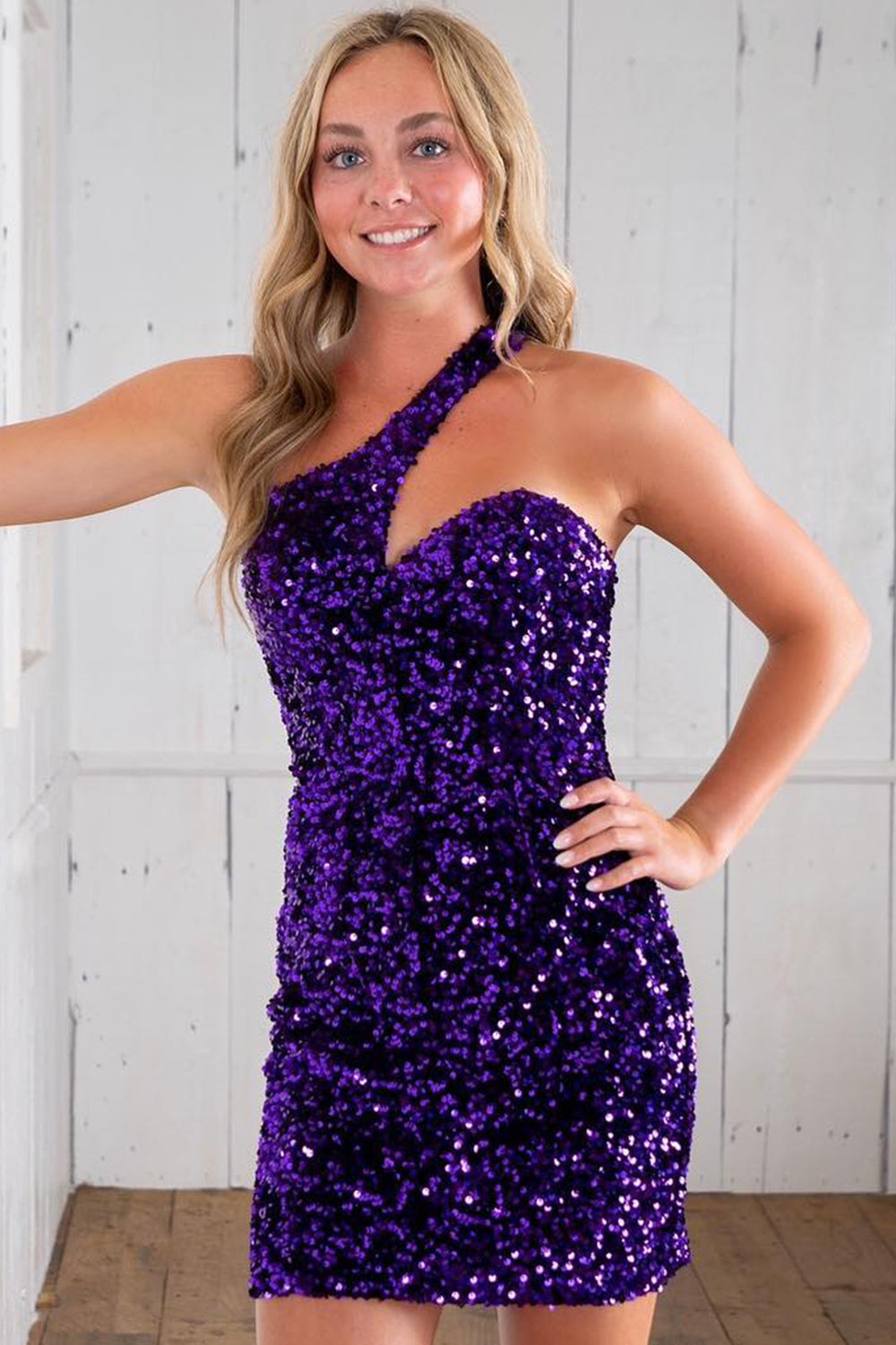 Misshow Sparkly Dark Green Sequins One Shoulder Tight Short Homecoming Dress/Mini Dress