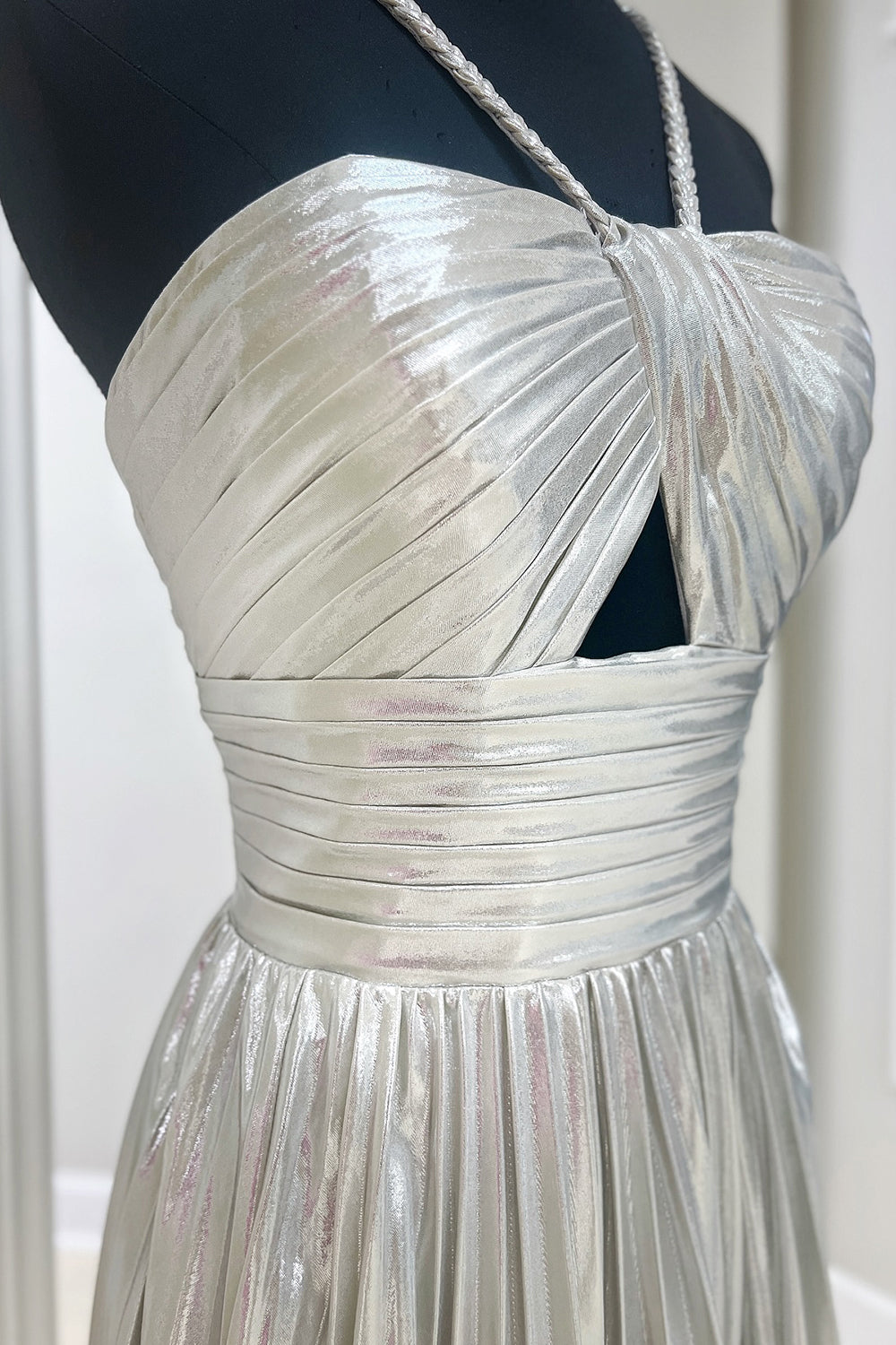 Misshow Sparkly Fuchsia A-Line Halter Pleated Short Homecoming Dress/Mini Dress