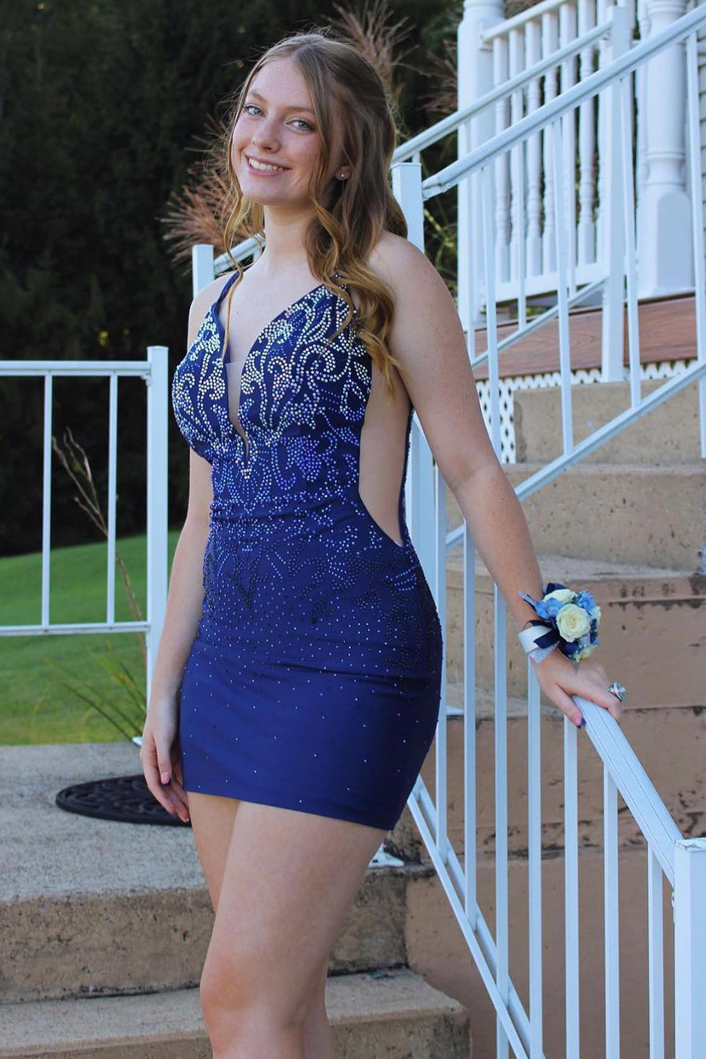 Misshow Sparkly Grey Sequined Satin Tight Short Homecoming Dress/Mini Dress