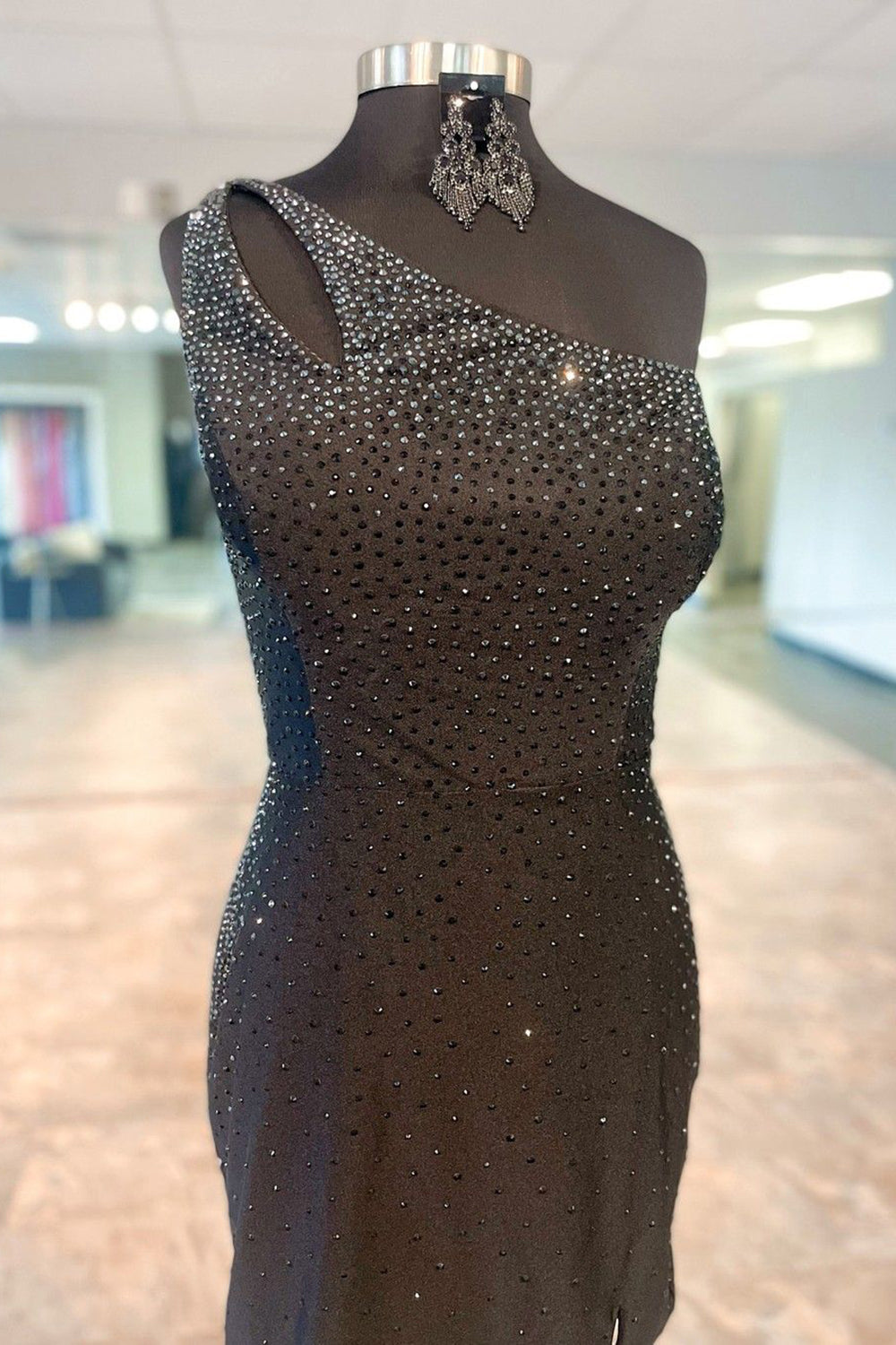 Misshow Sparkly Orange One Shoulder Sequins Tight Short Homecoming Dress/Mini Dress