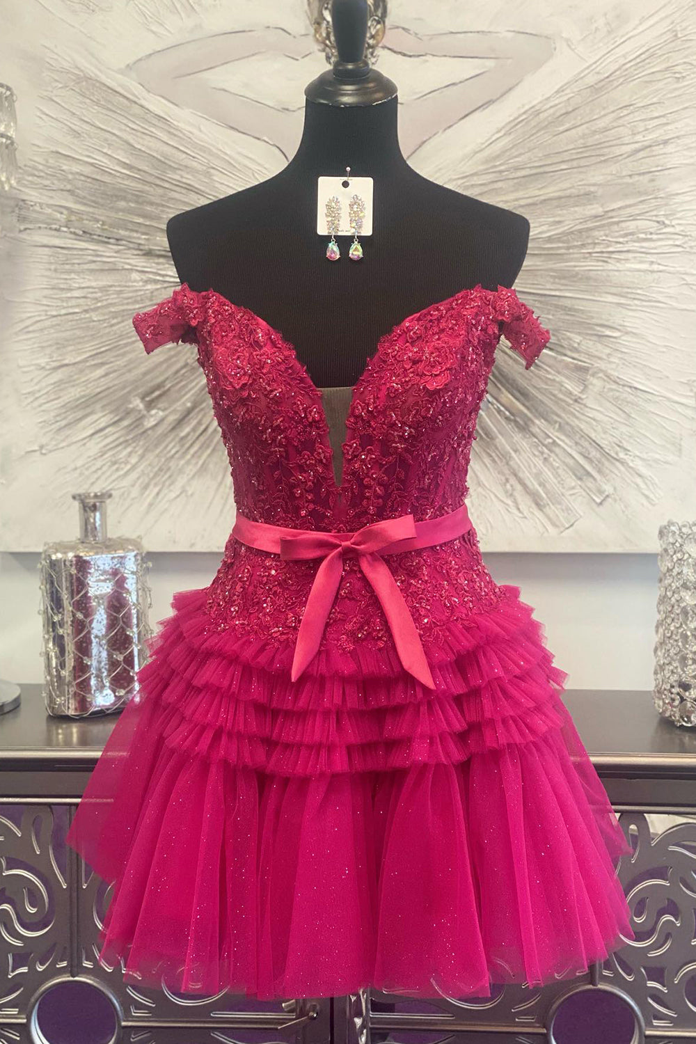 Misshow Sparkly Pink Tiered A-Line Tulle Short Homecoming Dress/Mini Dress with Lace