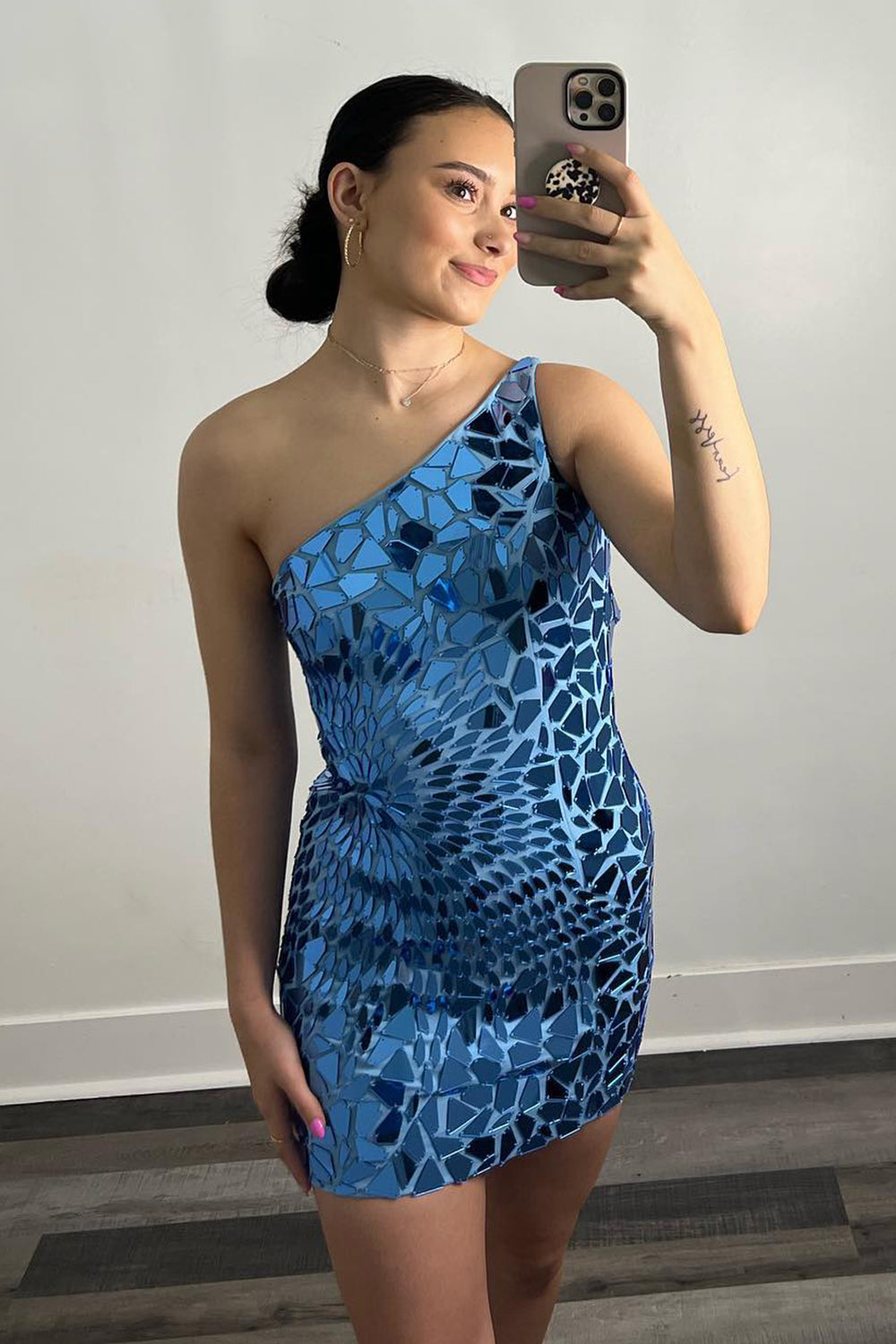 Misshow Sparkly Red One Shoulder Mirror Tight Short Homecoming Dress/Mini Dress