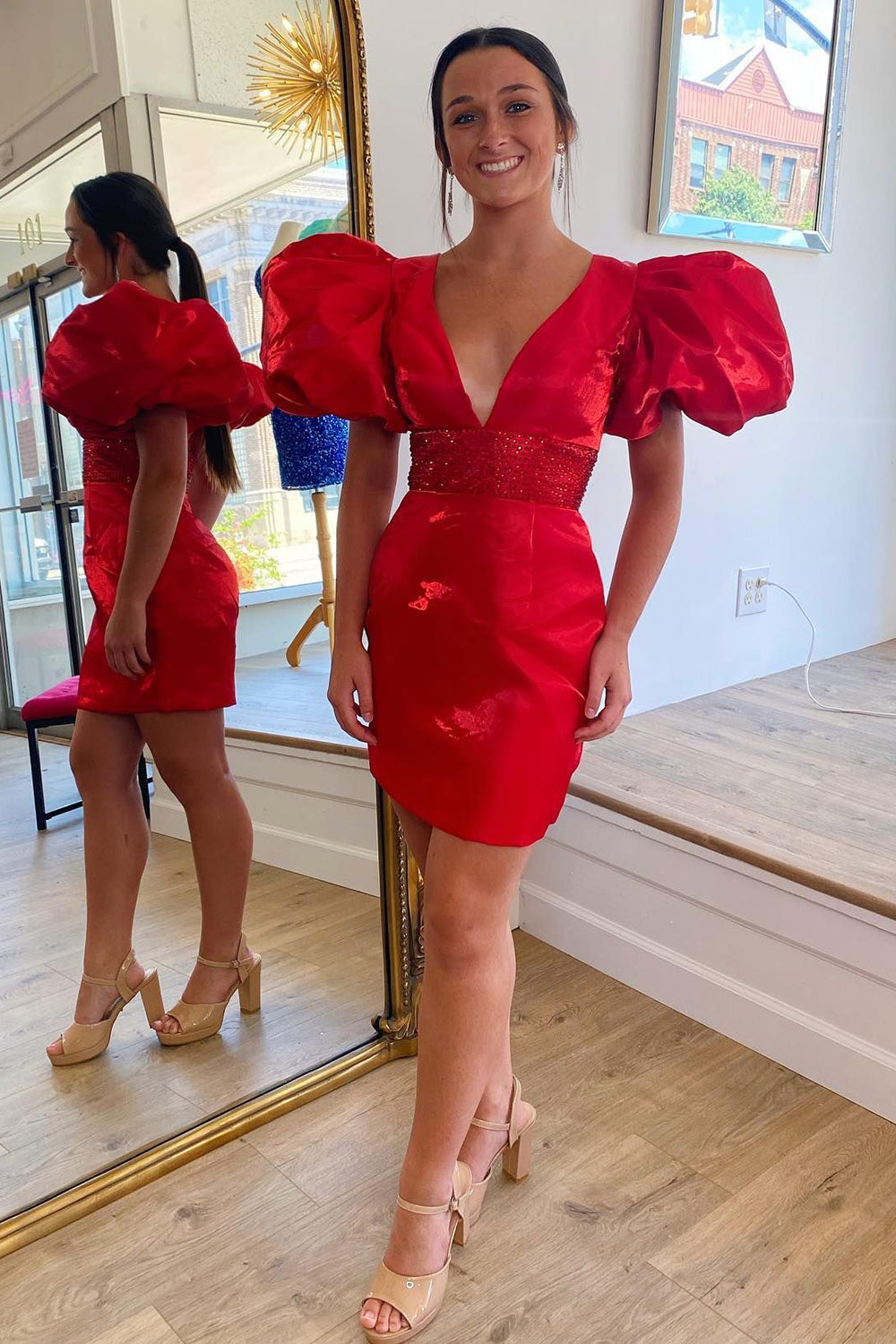 Misshow Sparkly Red Puff Sleeves Tight Short Homecoming Dress/Mini Dress with Beading