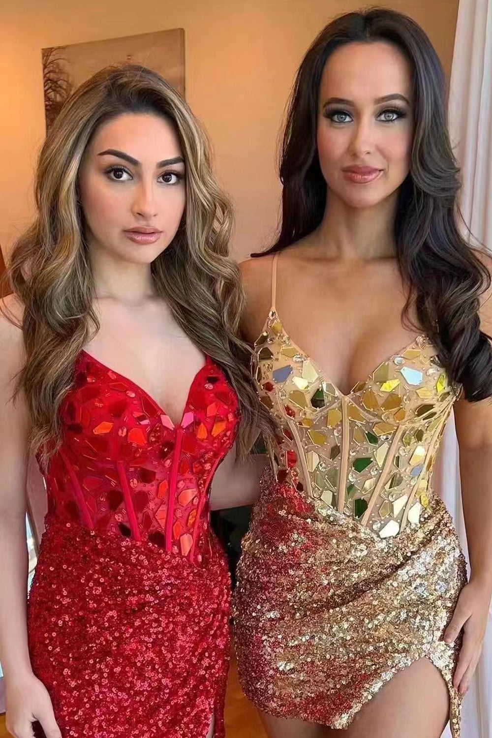 Misshow Sparkly Red Sequin Tight Short Mirror Homecoming Dress/Mini Dress