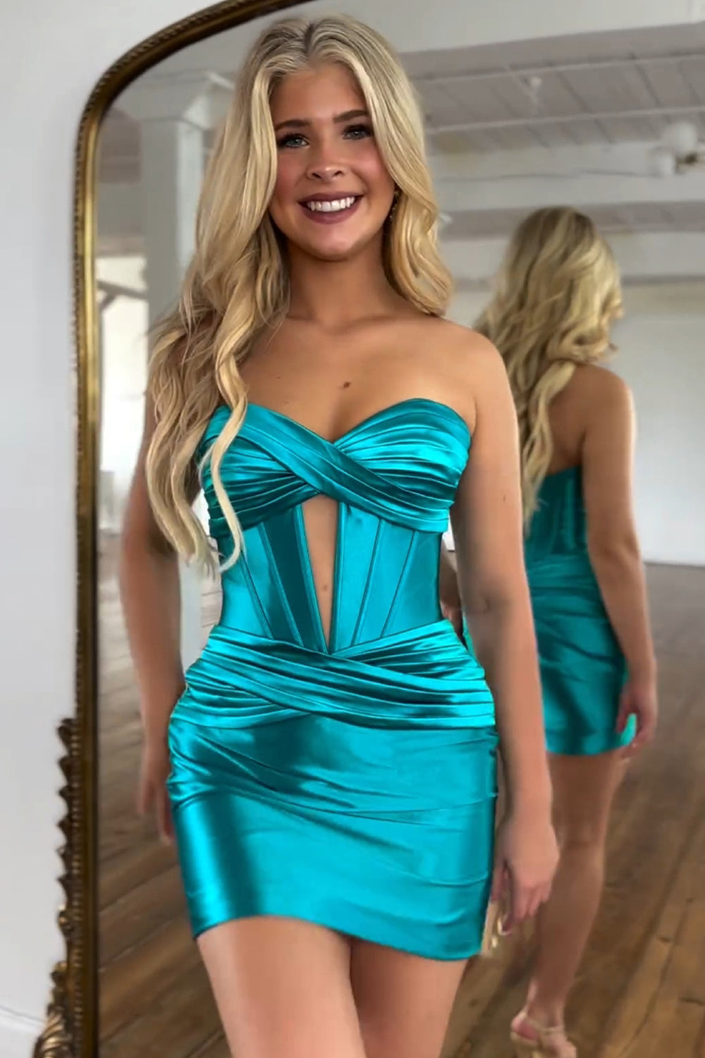 Misshow Turquoise Corset Keyhole Tight Short Homecoming Dress/Mini Dress with Ruffles