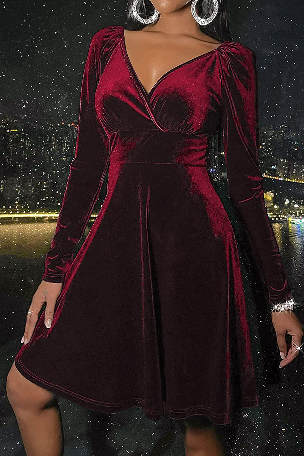 Misshow V-Neck Green Velvet Christmas Dress