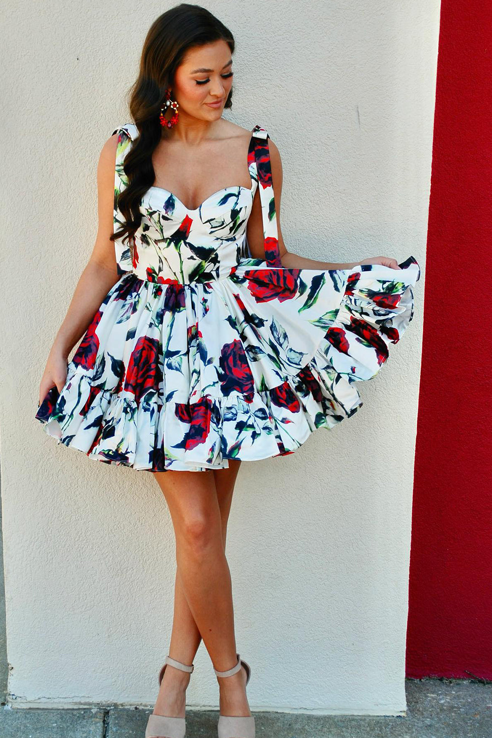 Misshow White A Line Ruffled Homecoming Dress/Mini Dress With Printed Flower