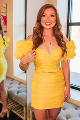 Misshow Yellow Off The Shoulder Puff Sleeves Tight Short Homecoming Dress/Mini Dress