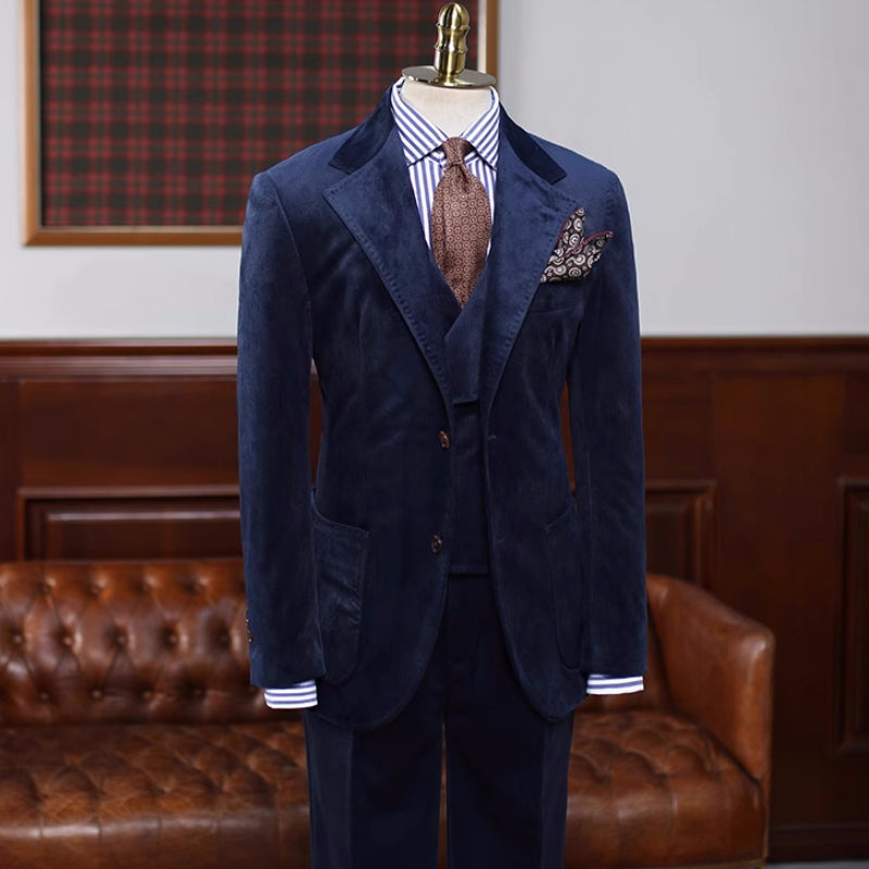 New Arrival Navy Blue Notched Lapel Three-Piece Velvet Prom Suit