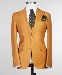 New Dark Yellow Peak Lapel Three-Piece Fashionable Men’s Suits