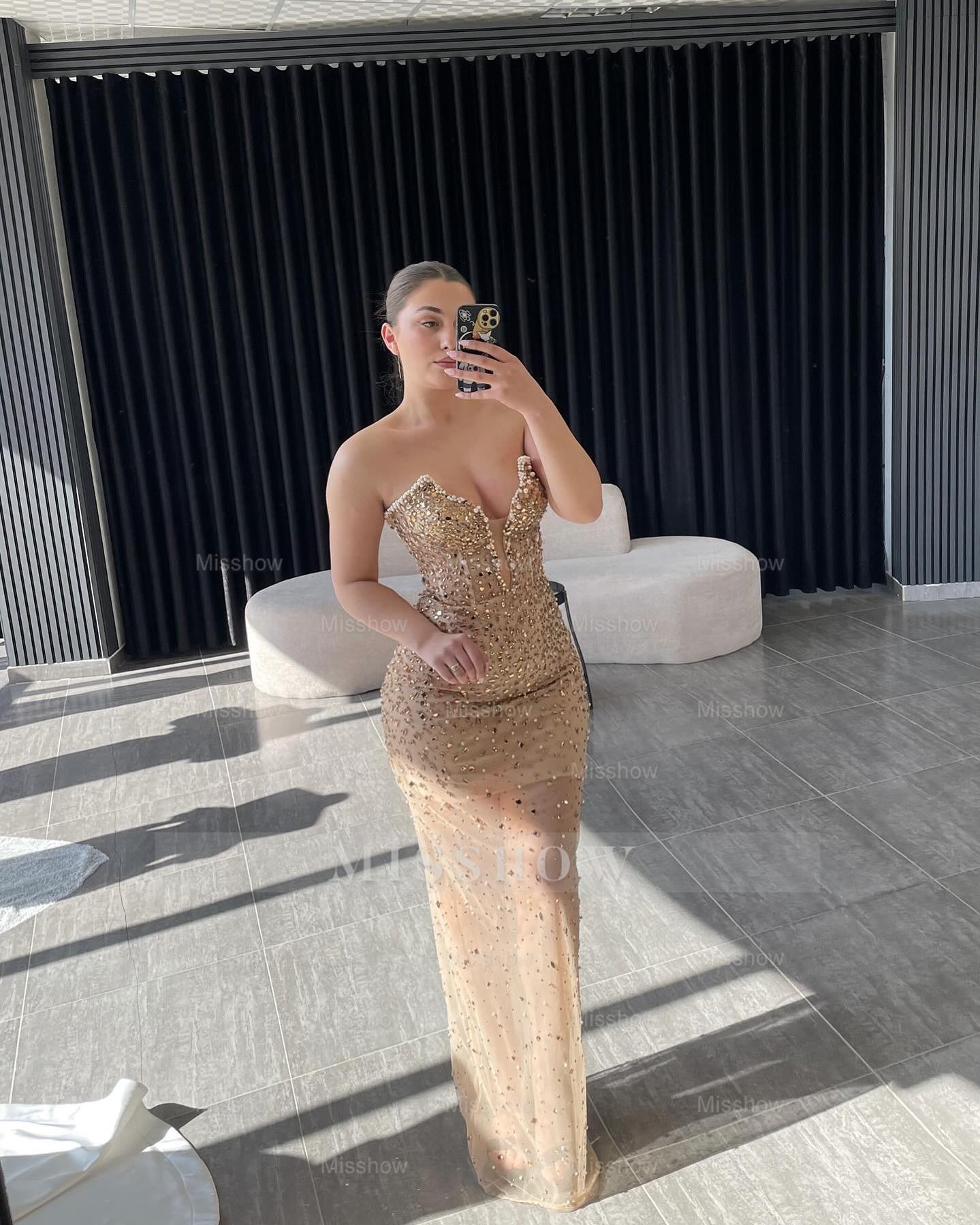 Newest Champagne Sweetheart Sleeveless Mermaid Evening Dress with Rhinestones