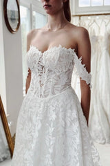 Off-Shoulder Sweetheart Illusion Visible Boning Lace-Up Corset All-Over 3D Leaf Appliqué Flutter Sleeve A-Line Wedding Dress Chapel Train