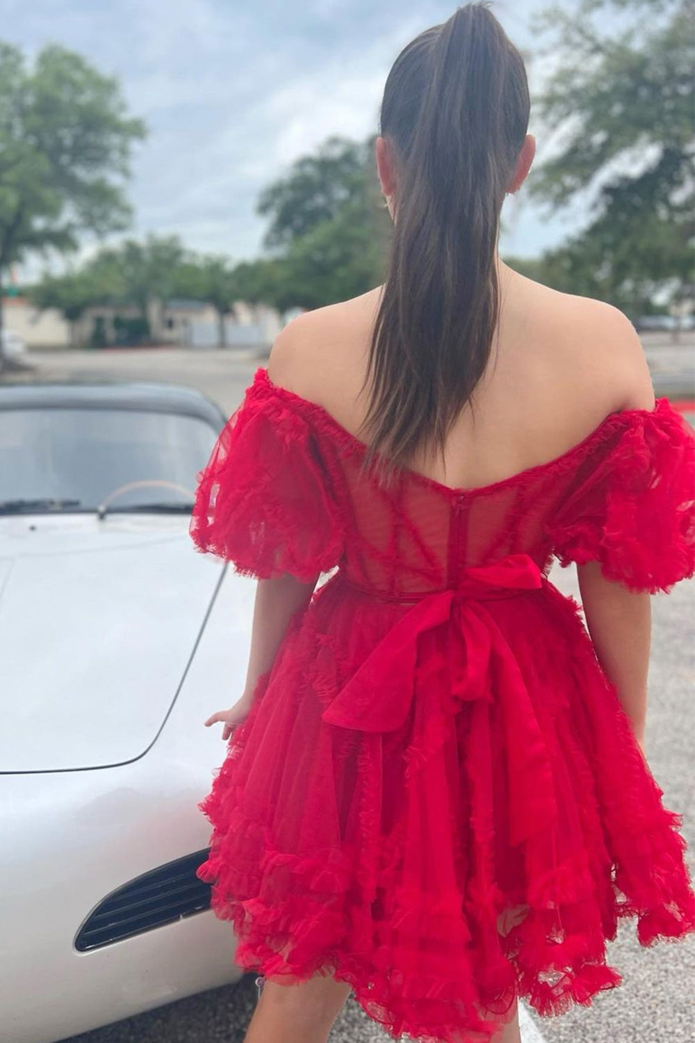 Off-the-Shoulder Sweetheart Puff Sleeve Eyelash Ruffle Tulle Structured Boned Corset Open Back Waist Bow-Tie Multi-Tier Flared A-Line Short Homecoming Dress