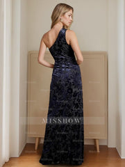 One-Shoulder Sleeveless Velvet A-Line Mother of the Bride Gown with Side Split
