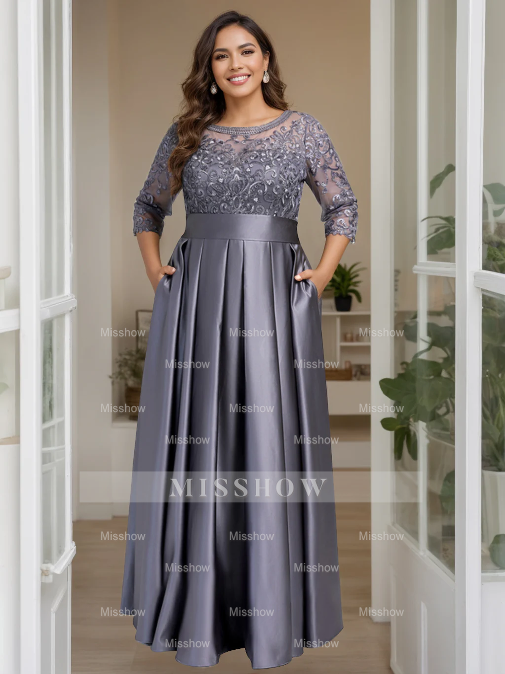 Plus Size Floor-Length Mother of the Bride A-Line Dress with 3/4 Sleeves Scoop Neck Bow & Sequins