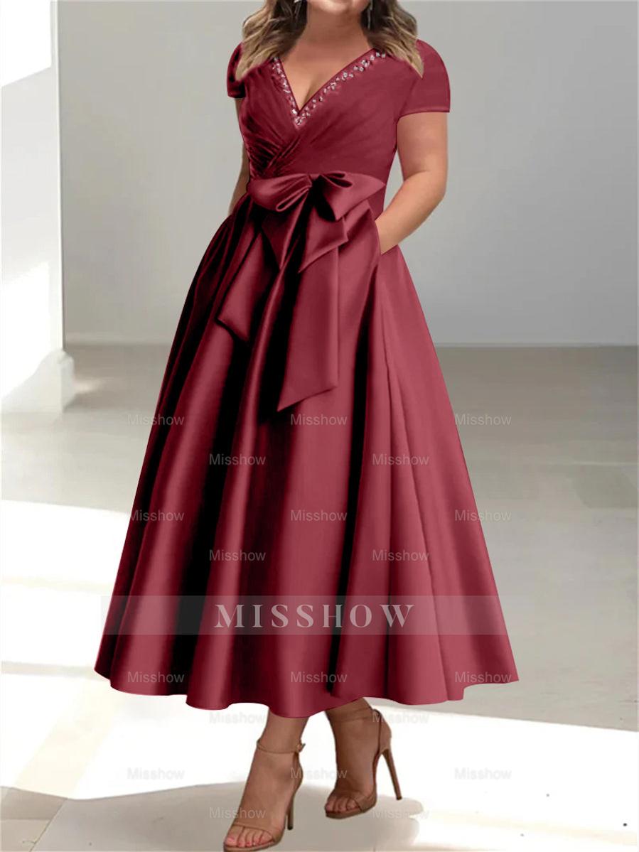 Plus Size Mother of the Bride A-Line Princess V-Neck Dress with Pockets and Ruffles