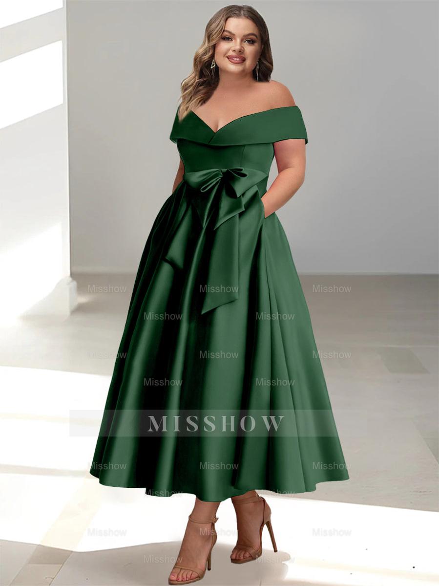 Plus Size Off-the-Shoulder Sleeveless A-Line/Princess Mother of the Bride Ankle-Length Dress with Pockets