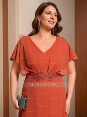 Plus Size V-Neck A-Line Mother of the Bride Dress with Short Sleeves and Asymmetrical Appliques