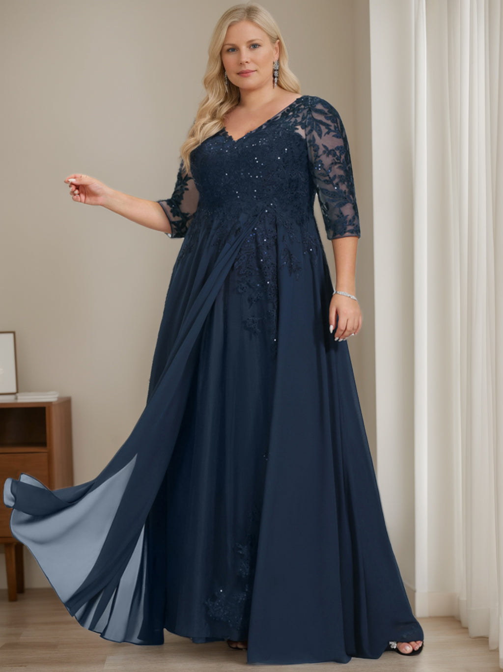 Plus Size V-Neck A-Line Princess Floor-Length Mother of the Bride Dress with Half Sleeves and Sequins