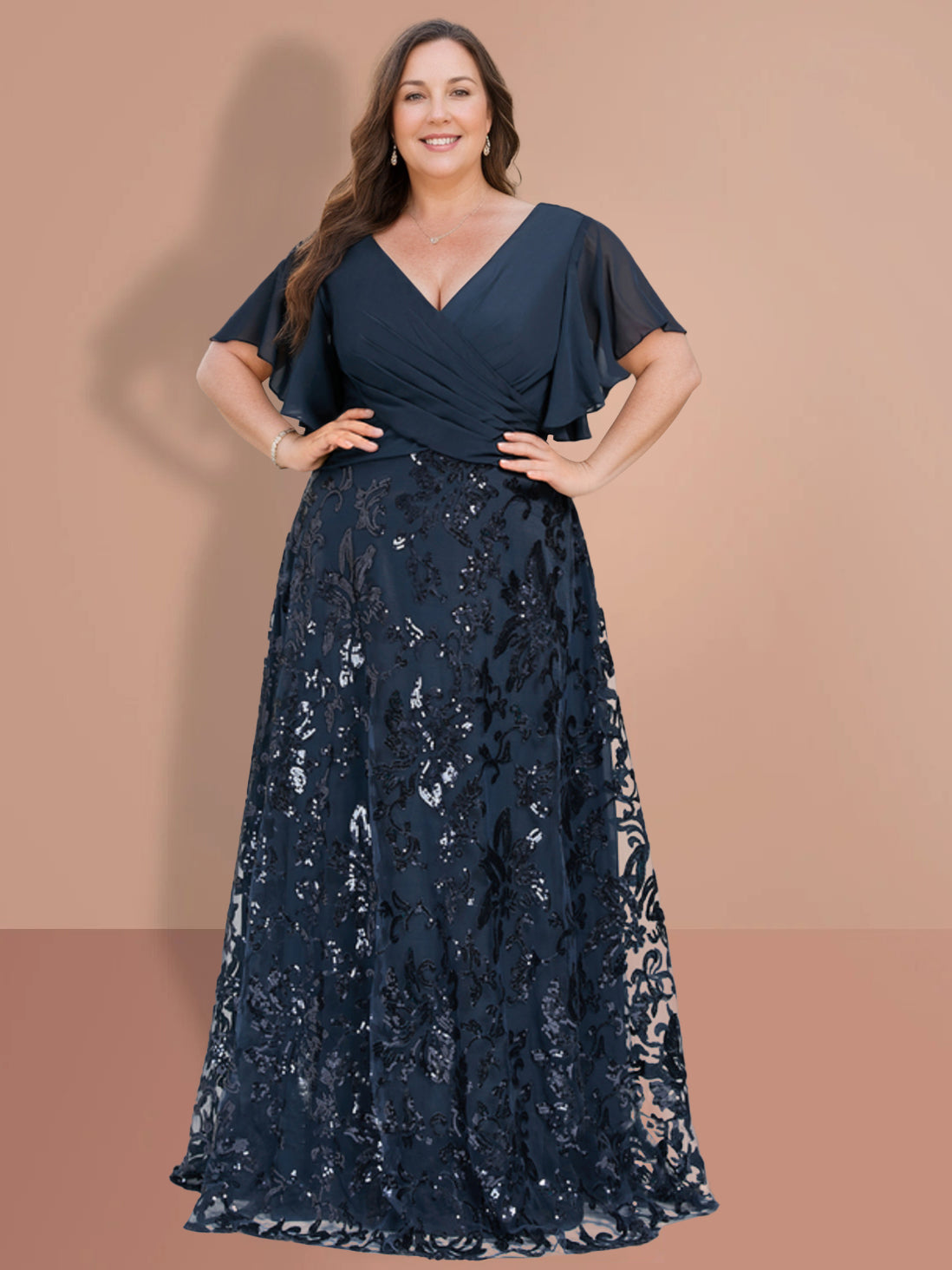 Plus Size V-Neck A-Line Princess Floor-Length Mother of the Bride Dress with Short Sleeves and Sequins
