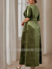 Plus Size Velvet Mother of the Bride A-Line Dress with V-Neck Half Sleeves and Ruffles