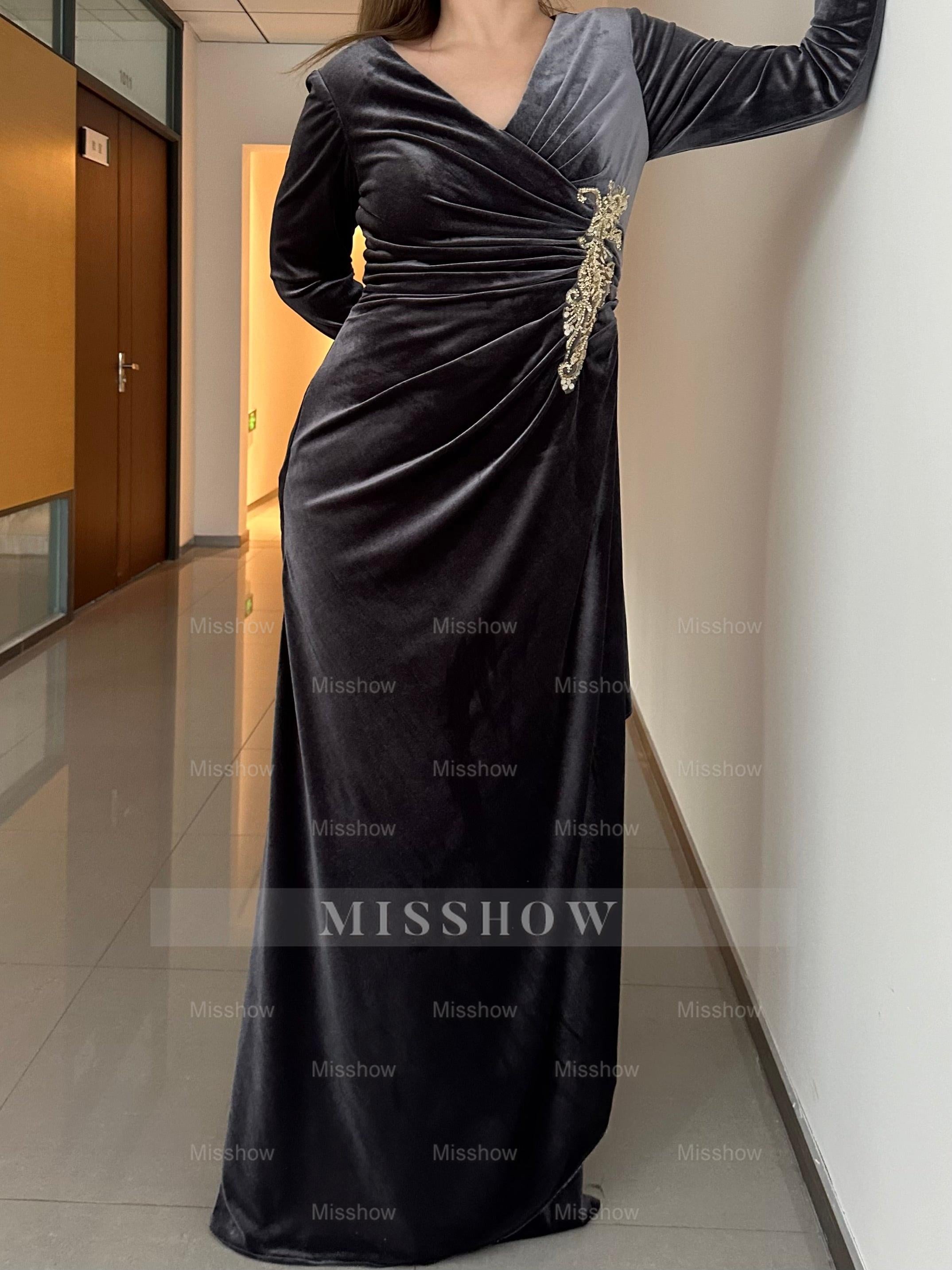 Princess A-Line V-Neck Floor-Length Plus Size Velvet Mother of the Bride Dress with Long Sleeves and Ruffles