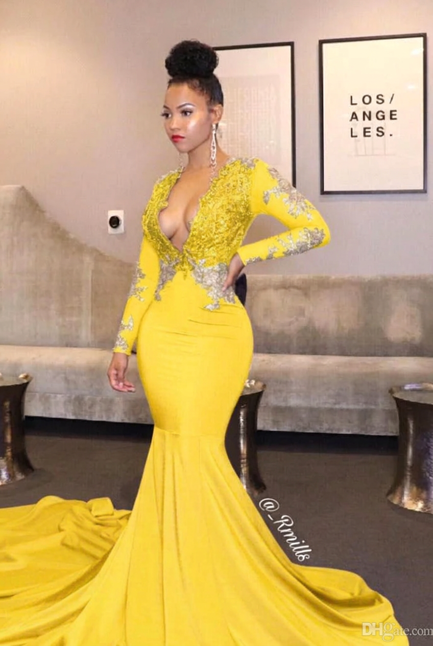 Yellow v-neck ruffled mermaid prom dress