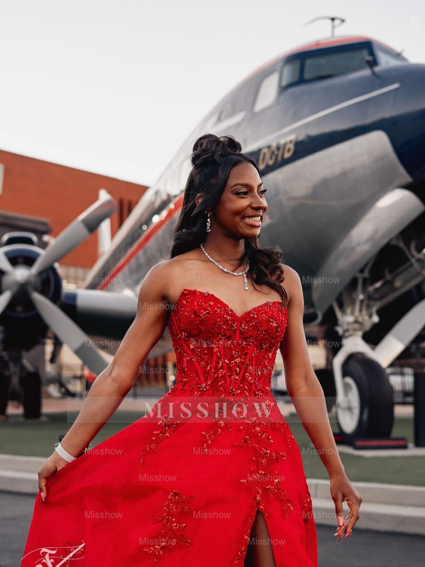 Red Appliques Strapless Prom Dress Lace A-Line Gown with High Slit