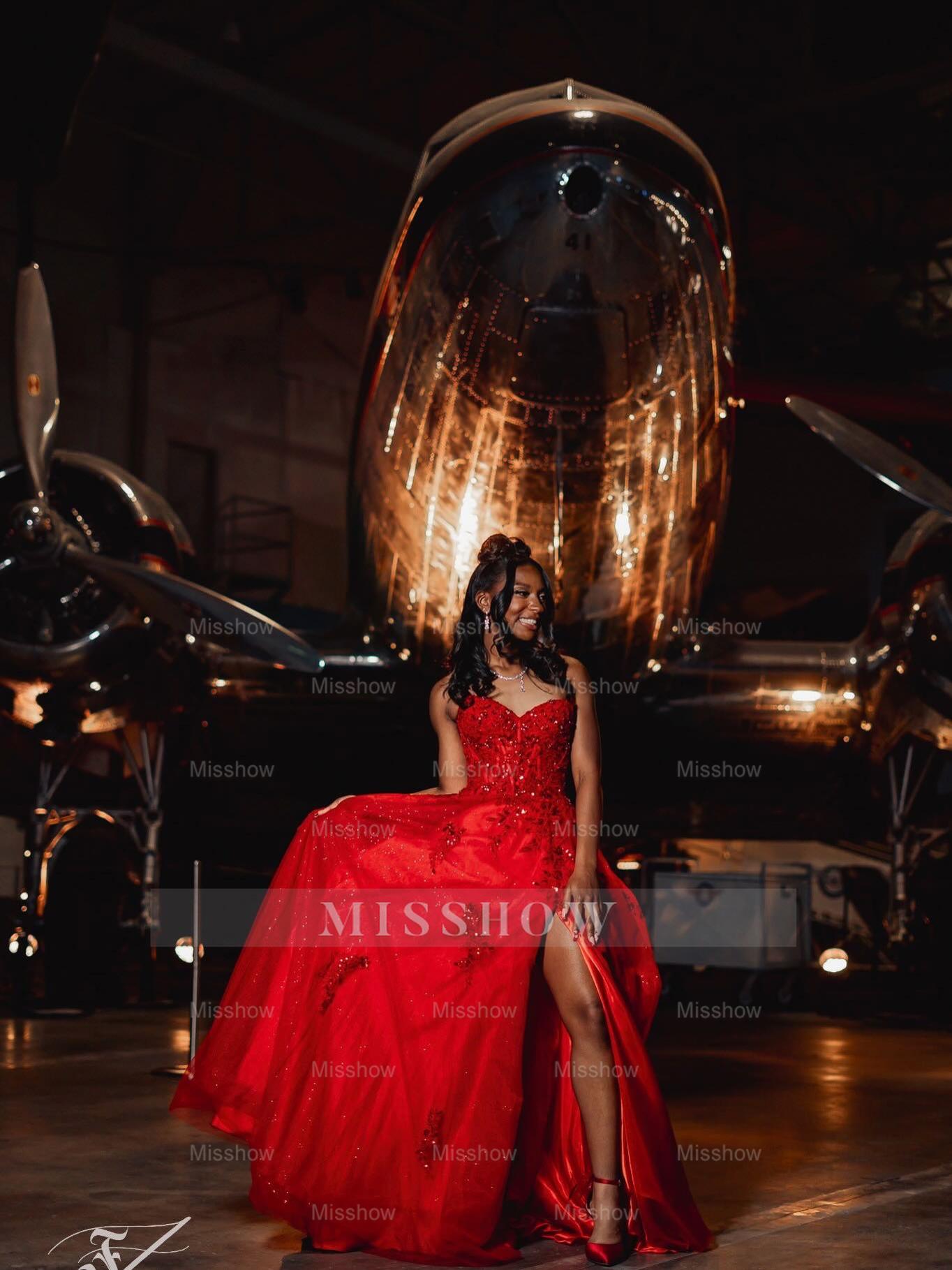 Red Appliques Strapless Prom Dress Lace A-Line Gown with High Slit