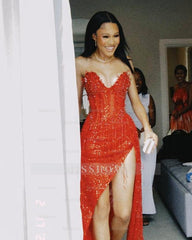 Red sweetheart split-front mermaid prom dress