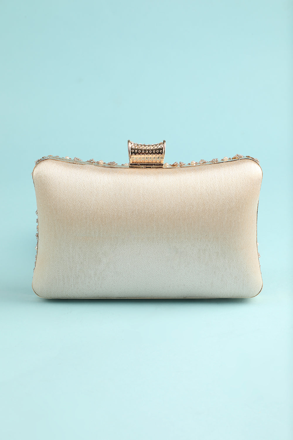 Reto Pearl Embroidery Handbag