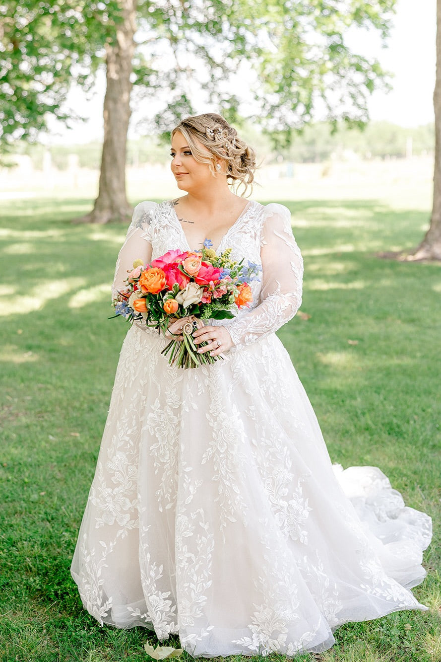 Romantic White A-Line V-Neck Long Sleeves Lace Chapel Train Wedding Dress With Appliques