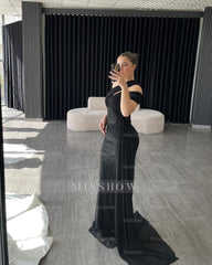 Sexy Black One Shoulder Sleeveless Mermaid Evening Dress with Appliques