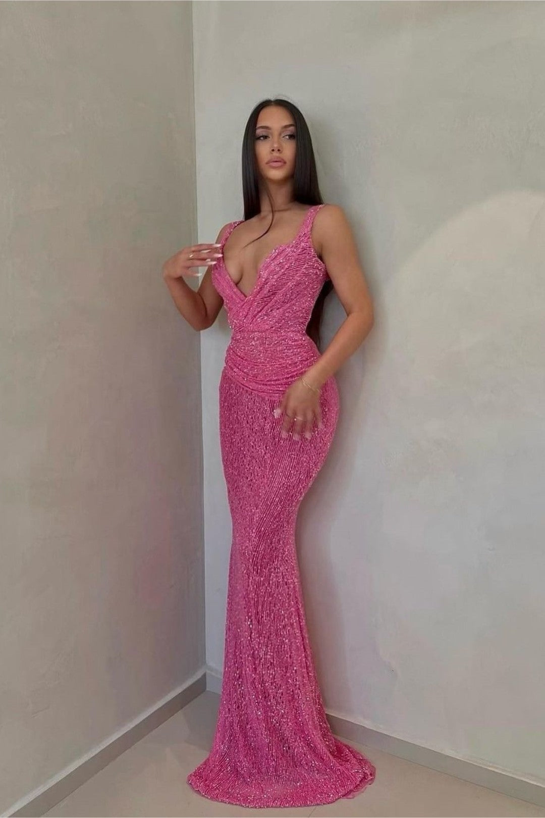 Sexy Pink Long Sequins Formal Dress V Neck Mermaid Sleeveless